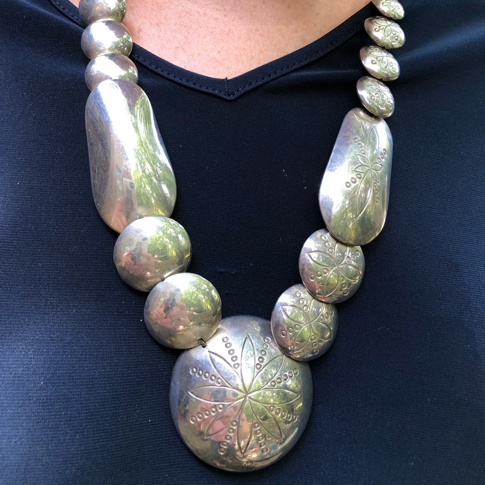 Reversible sterling silver necklace